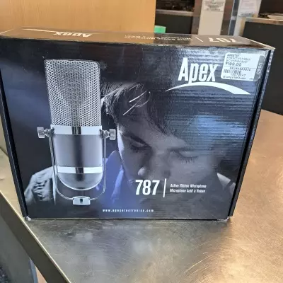 APEX787 2